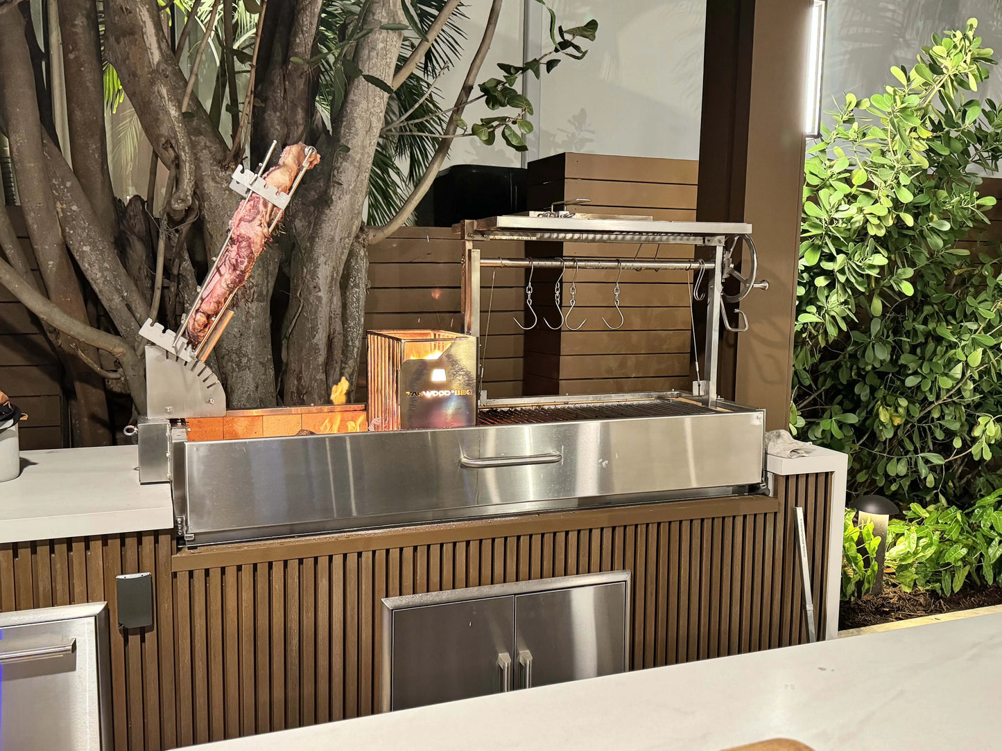 Tagwood BBQ Argentine Santa Maria Wood Fire & Charcoal Gaucho Grill | BBQ08SS -