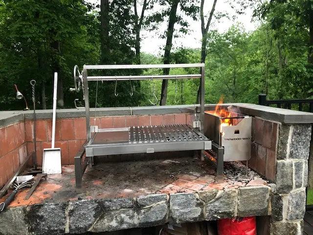 Tagwood BBQ Insert Style Argentine Santa Maria Wood Fire & Charcoal Gaucho Grill without firebricks | BBQ09SS -