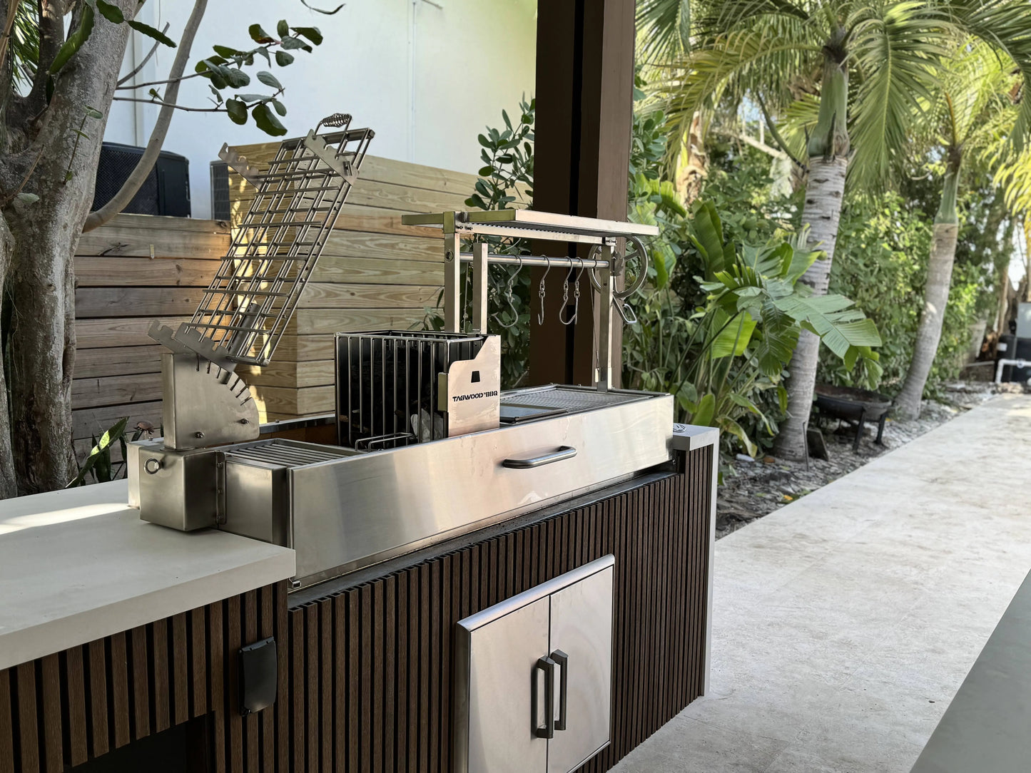 Tagwood BBQ Argentine Santa Maria Wood Fire & Charcoal Gaucho Grill | BBQ08SS -