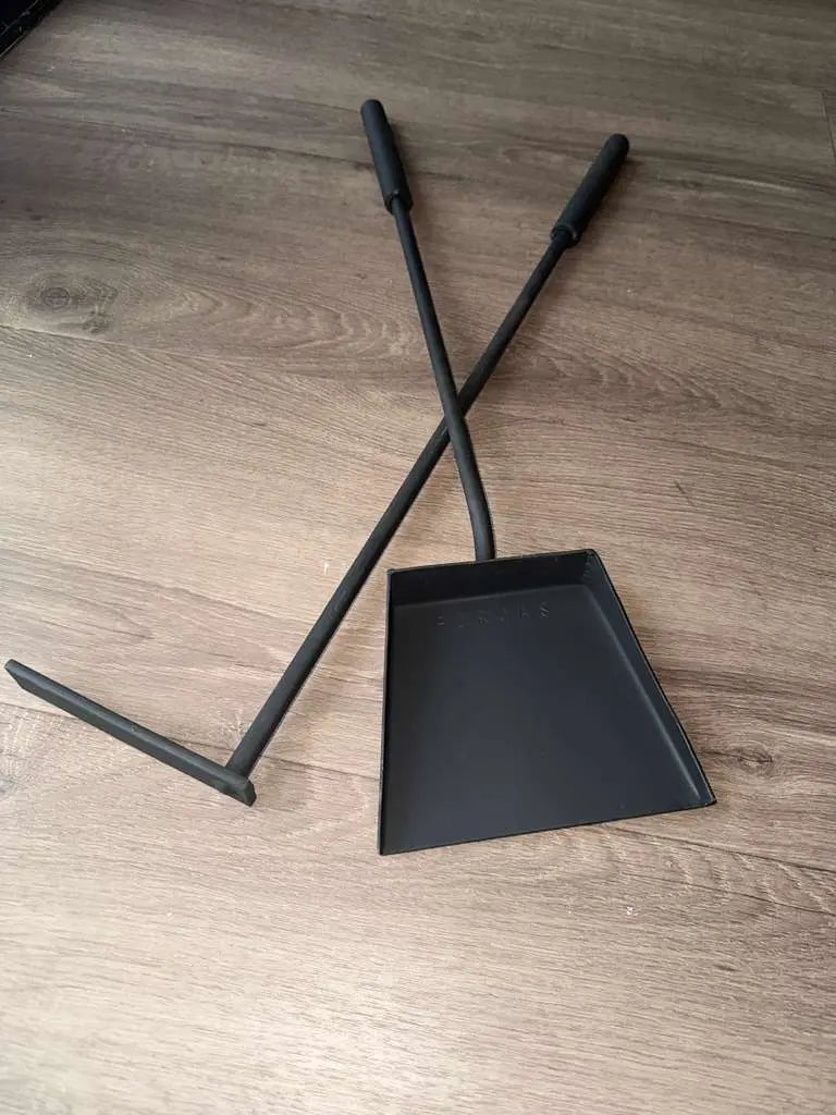 Shovel and Poker